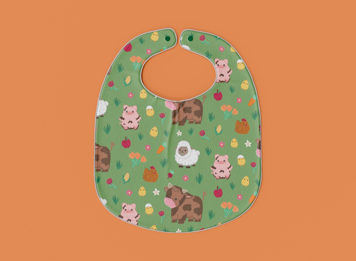 Baby bib with the farm animal pattern